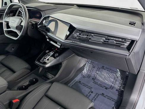 Certified 2023 Audi Q4 e-tron Prestige w/ Black Optic Package image 28