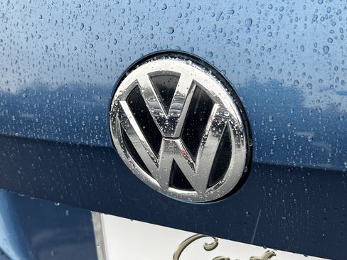 Used 2018 Volkswagen Golf Alltrack SE image 8