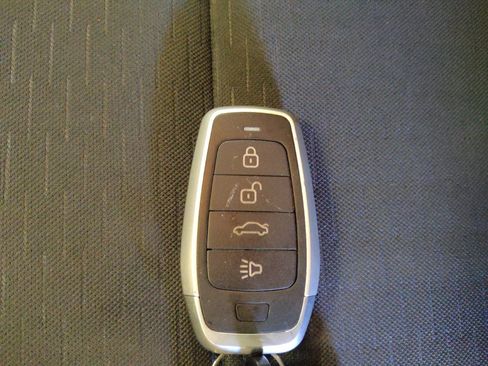 Used 2019 Hyundai Tucson Value FWD image 32