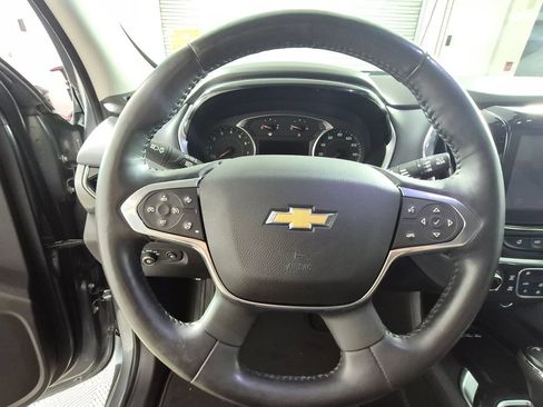 Used 2018 Chevrolet Traverse Premier AWD/4WD image 13