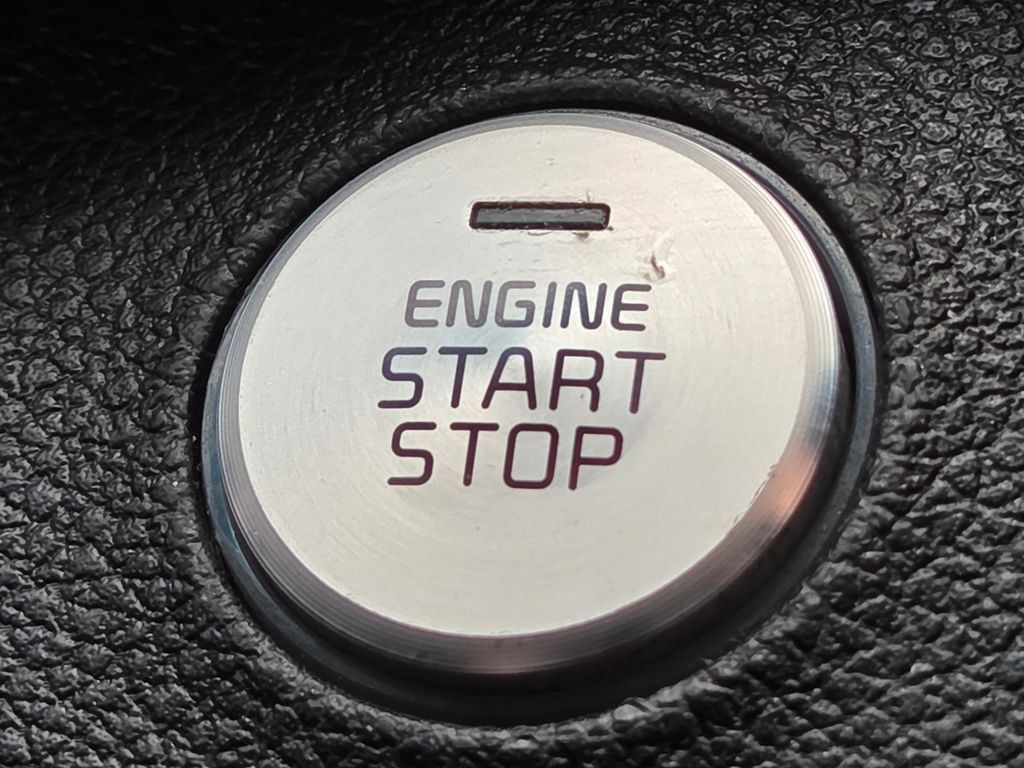 Used 2017 Kia Optima EX FWD image 35