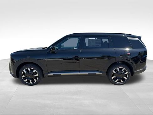 New 2027 Kia Telluride S w/ Towing Package image 2
