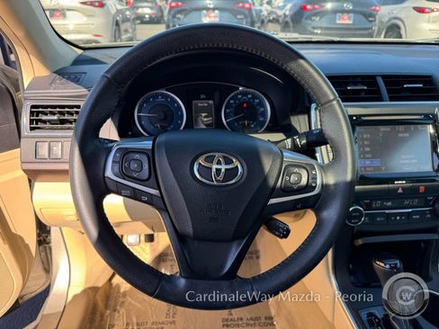 Used 2017 Toyota Camry XLE image 20
