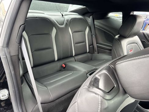 Used 2020 Chevrolet Camaro SS image 17