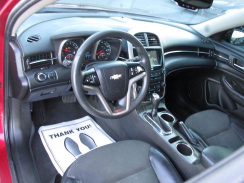 Used 2014 Chevrolet Malibu LT FWD image 7