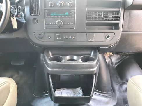 Used 2019 Chevrolet Express 2500 Extended w/ Driver Convenience Package RWD image 19