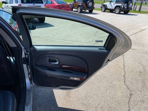 Used 2000 Chrysler 300M FWD image 50