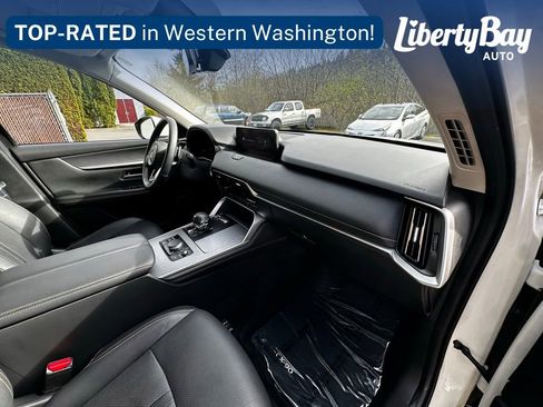 Used 2024 MAZDA CX-90 Plug-In Hybrid w/ Preferred AWD/4WD image 14