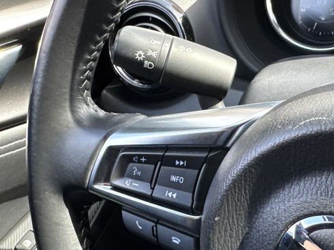 Used 2021 MAZDA MX-5 Miata Club image 20