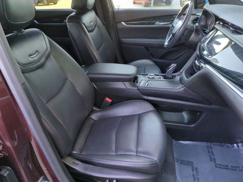 Used 2023 Cadillac XT6 Premium Luxury image 27