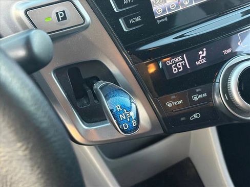 Used 2017 Toyota Prius V Four w/ Carpet Mat Package image 10