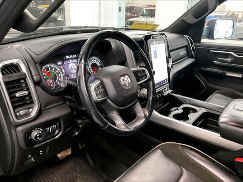 Used 2023 RAM 1500 Laramie AWD/4WD image 8