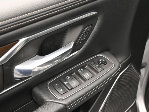 Used 2021 RAM 1500 Laramie image 18