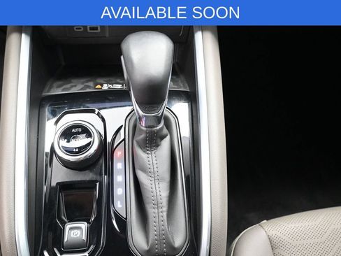 Used 2024 Chevrolet Colorado ZR2 w/ ZR2 Convenience Package III AWD/4WD image 28