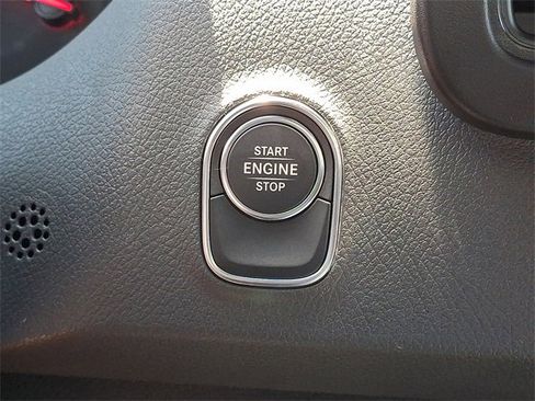 Used 2024 Mercedes-Benz Sprinter 4500 image 20