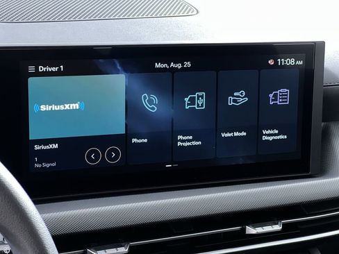 Used 2025 Hyundai Sonata SE image 18