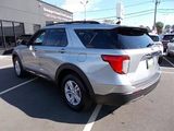 Certified 2022 Ford Explorer XLT image 5