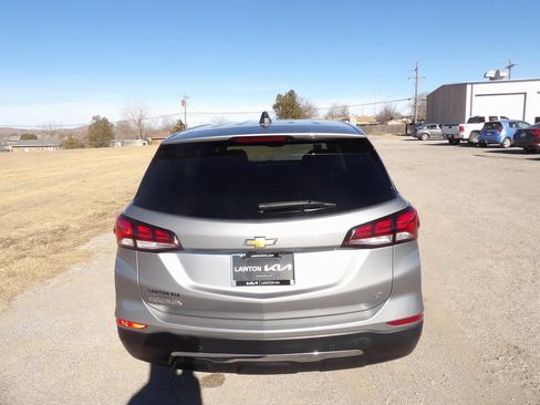 Used 2024 Chevrolet Equinox LT image 7