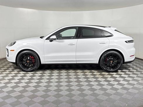 Certified 2026 Porsche Cayenne S image 2