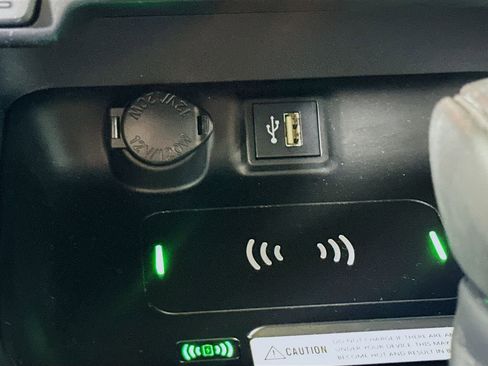 Used 2024 Toyota RAV4 XLE w/ Convenience Package image 29