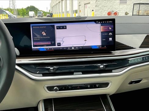 Used 2026 BMW X5 xDrive40i w/ Executive Package image 7