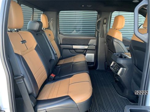 Used 2024 Ford F250 Platinum image 24