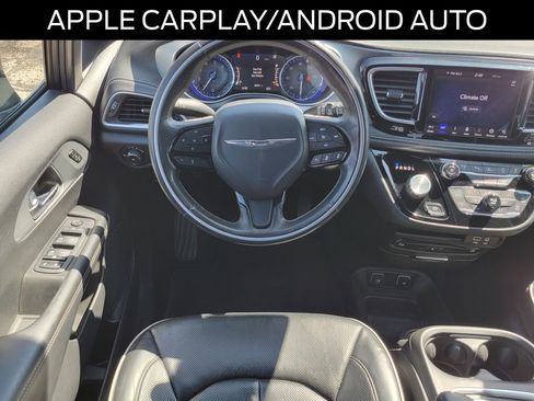 Used 2020 Chrysler Pacifica Limited w/ Advanced Safetytec Group image 9