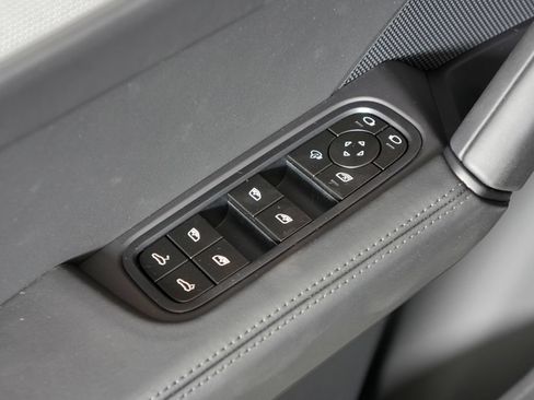 New 2026 Porsche Cayenne AWD/4WD image 15
