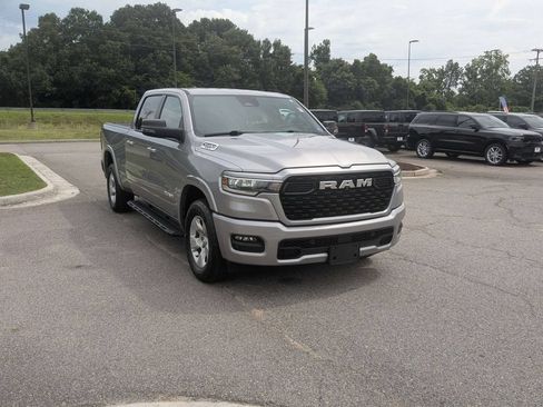 Certified 2025 RAM 1500 Big Horn AWD/4WD image 7