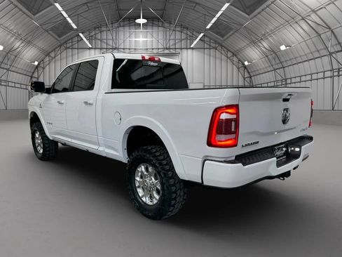 Used 2020 RAM 2500 Laramie AWD/4WD image 3