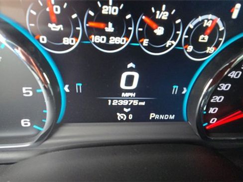 Used 2016 Chevrolet Tahoe LTZ image 12