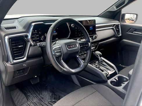Certified 2025 GMC Canyon Elevation w/ Convenience Package AWD/4WD image 18