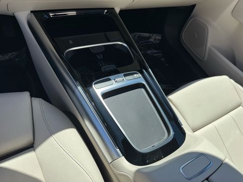 New 2026 Mercedes-Benz GLA 250 image 13
