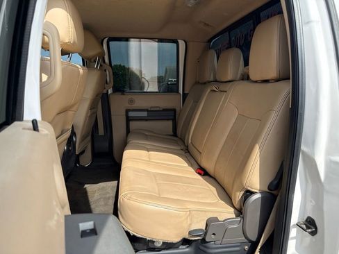 Used 2016 Ford F250 Lariat w/ Lariat Ultimate Package AWD/4WD image 44