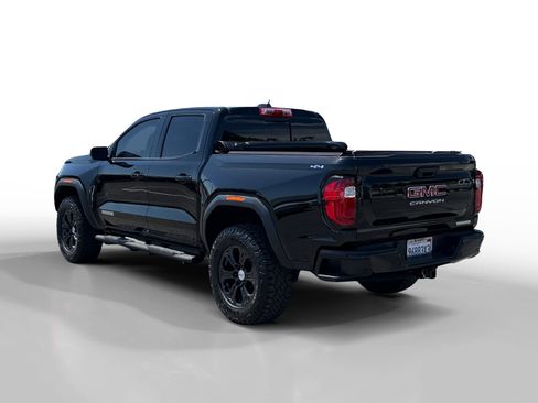 Used 2023 GMC Canyon Elevation w/ Elevation Premium Package AWD/4WD image 3