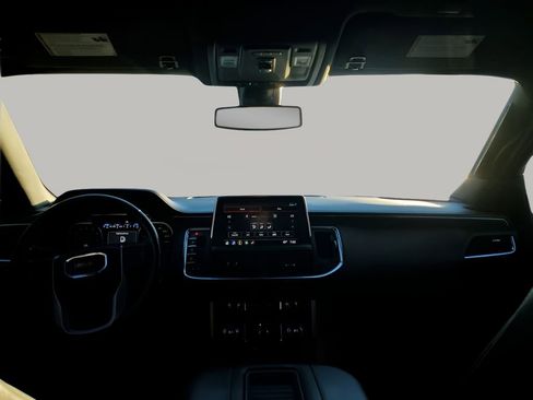 Used 2021 GMC Yukon SLT image 23