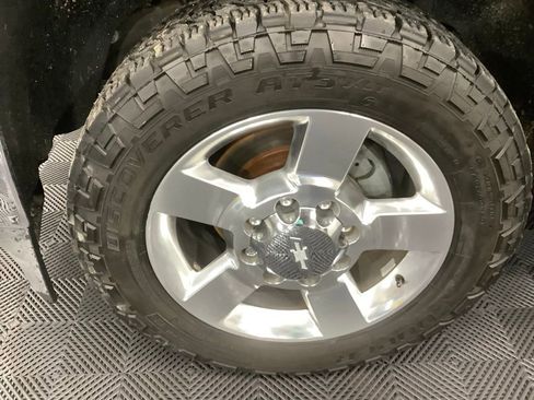 Used 2016 Chevrolet Silverado 2500 LTZ w/ Duramax Plus Package AWD/4WD image 2