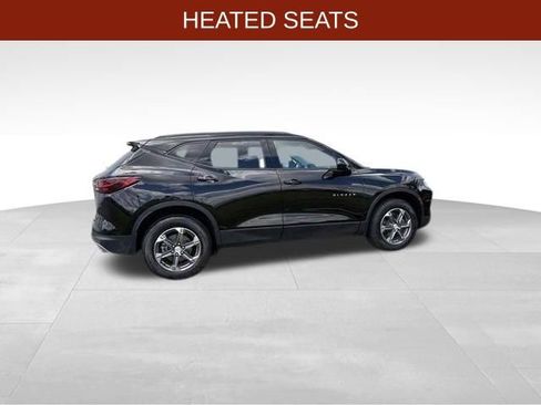 Used 2023 Chevrolet Blazer LT w/ Convenience Package FWD image 8