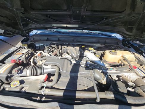 Used 2015 Ford F250 Lariat w/ Lariat Ultimate Package image 9