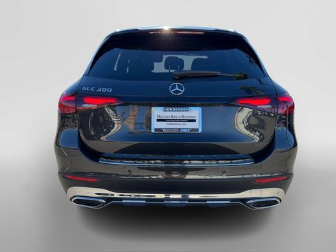 Certified 2025 Mercedes-Benz GLC 300 image 4