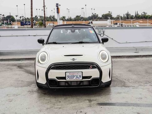 Used 2023 MINI Cooper S FWD image 3