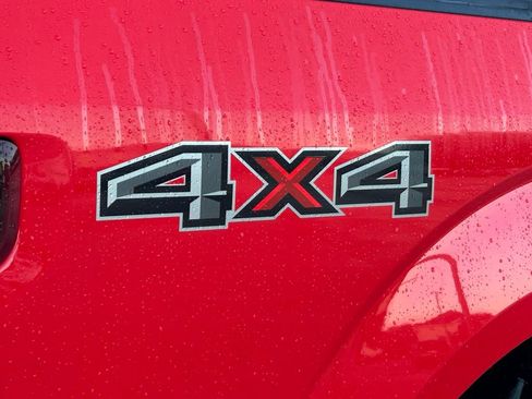 Used 2017 Ford F150 XLT AWD/4WD image 21