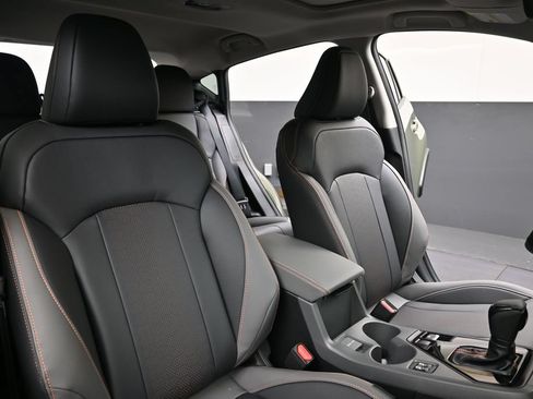 New 2026 Subaru Crosstrek 2.5i Limited AWD/4WD image 13