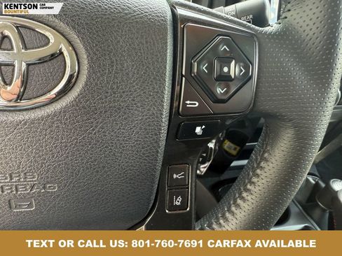 Used 2024 Toyota 4Runner TRD Off-Road AWD/4WD image 18