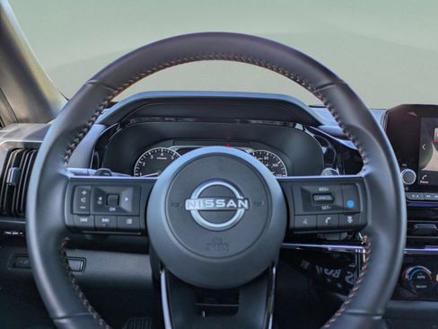 Used 2025 Nissan Pathfinder Rock Creek image 31