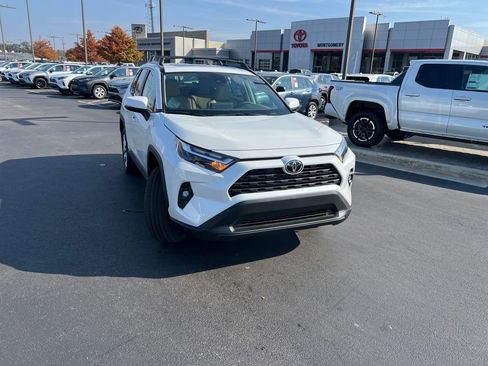 New 2025 Toyota RAV4 XLE Premium image 7