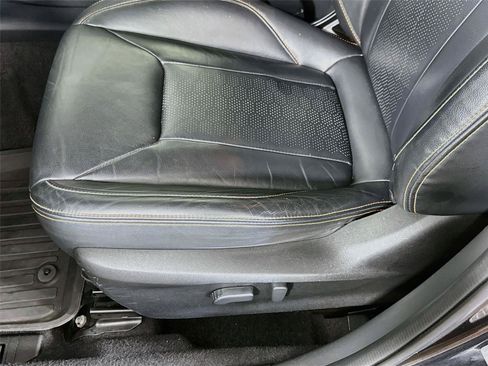 Used 2019 Subaru Crosstrek 2.0i Limited w/ Moonroof Package w/Navigation AWD/4WD image 14