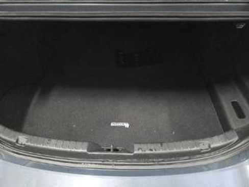 Used 2023 MAZDA MAZDA3 s FWD image 9