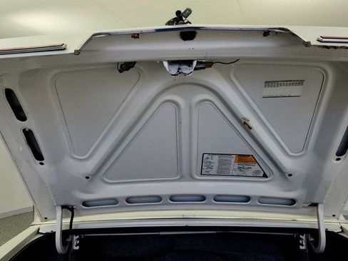 Used 1987 Cadillac Brougham image 25