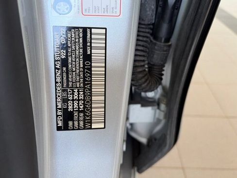 Used 2023 Mercedes-Benz S 500 4MATIC image 2